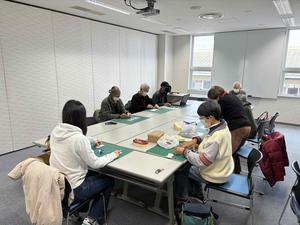 しおり作りの様子